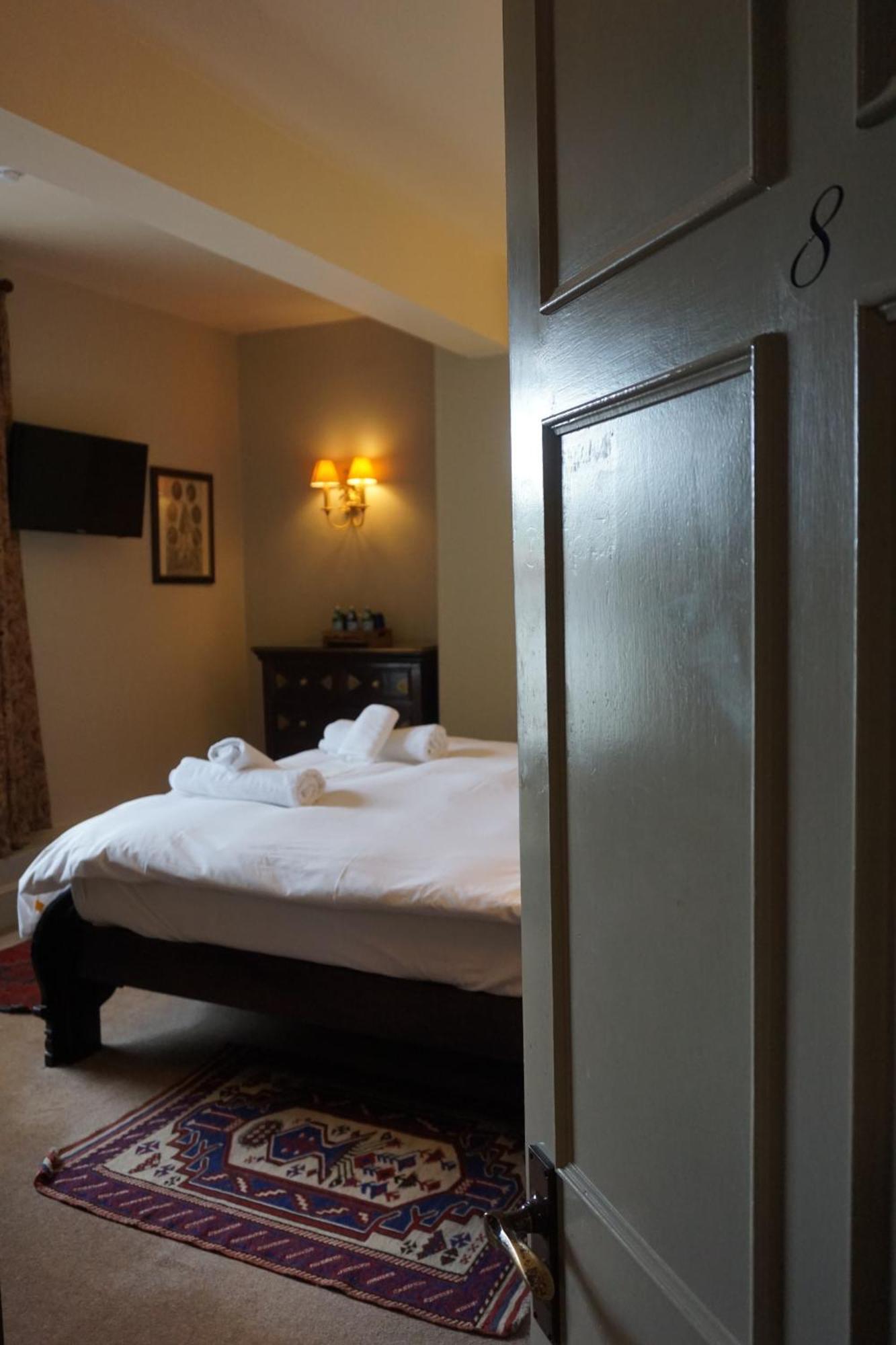 Hotel The Pembroke Arms Wilton  Camera foto